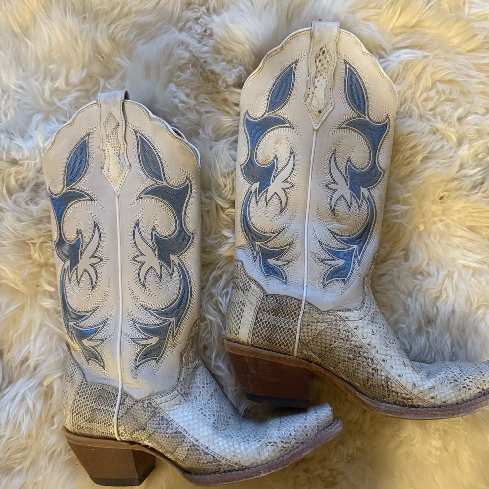 Dan Post White and Blue western boot